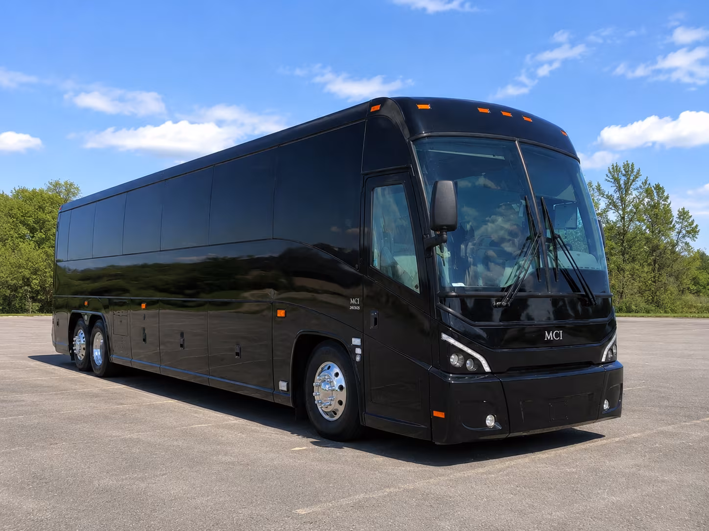 game day shuttles to thompson boling arena at food city center